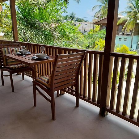 Amanda'S Place Casa Amancer - Sea View, Pool And Tropical Garden Caye Caulker Exterior photo