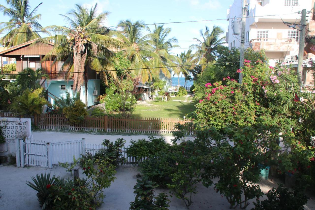 Amanda'S Place Casa Amancer - Sea View, Pool And Tropical Garden Caye Caulker Exterior photo