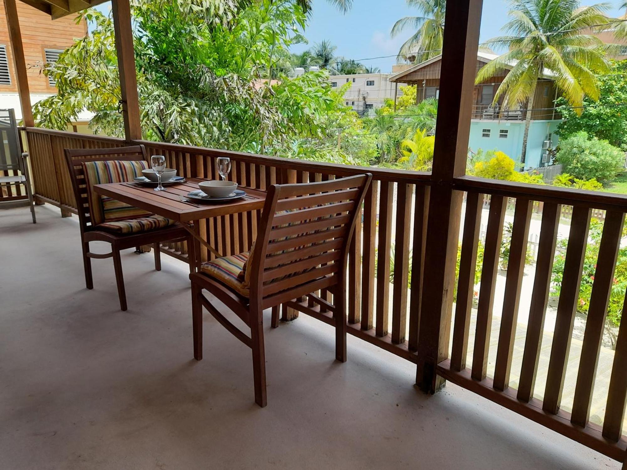 Amanda'S Place Casa Amancer - Sea View, Pool And Tropical Garden Caye Caulker Exterior photo