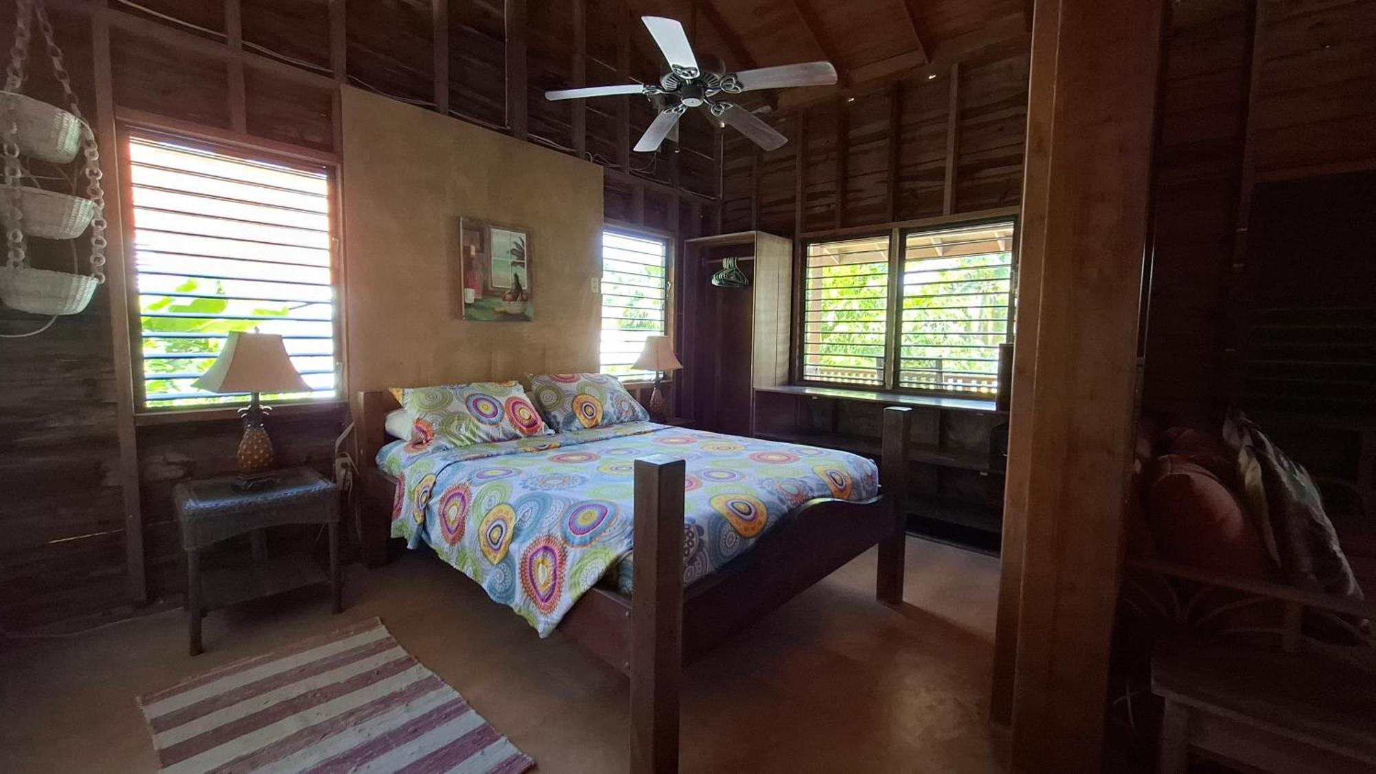 Amanda'S Place Casa Amancer - Sea View, Pool And Tropical Garden Caye Caulker Exterior photo